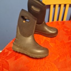 Bogs Snowz/rain Boots Size 2