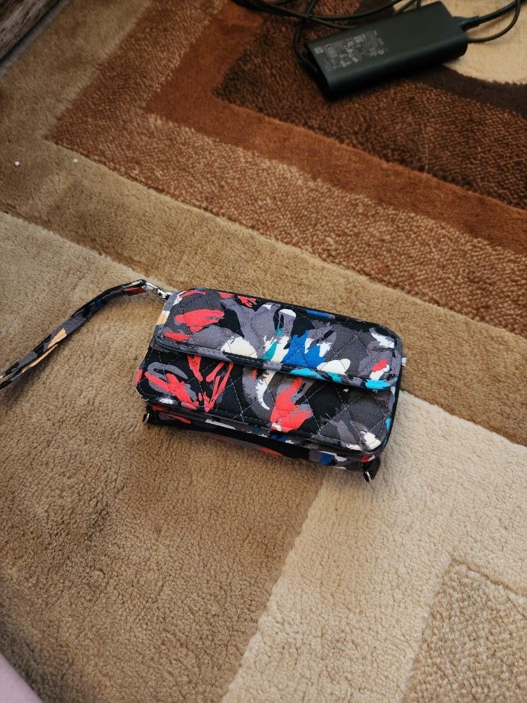 Vera Bradley 3-in-1 Crossbody Wallet