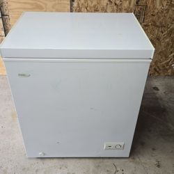 Garage Ready 5cu ft Deep Freezer 