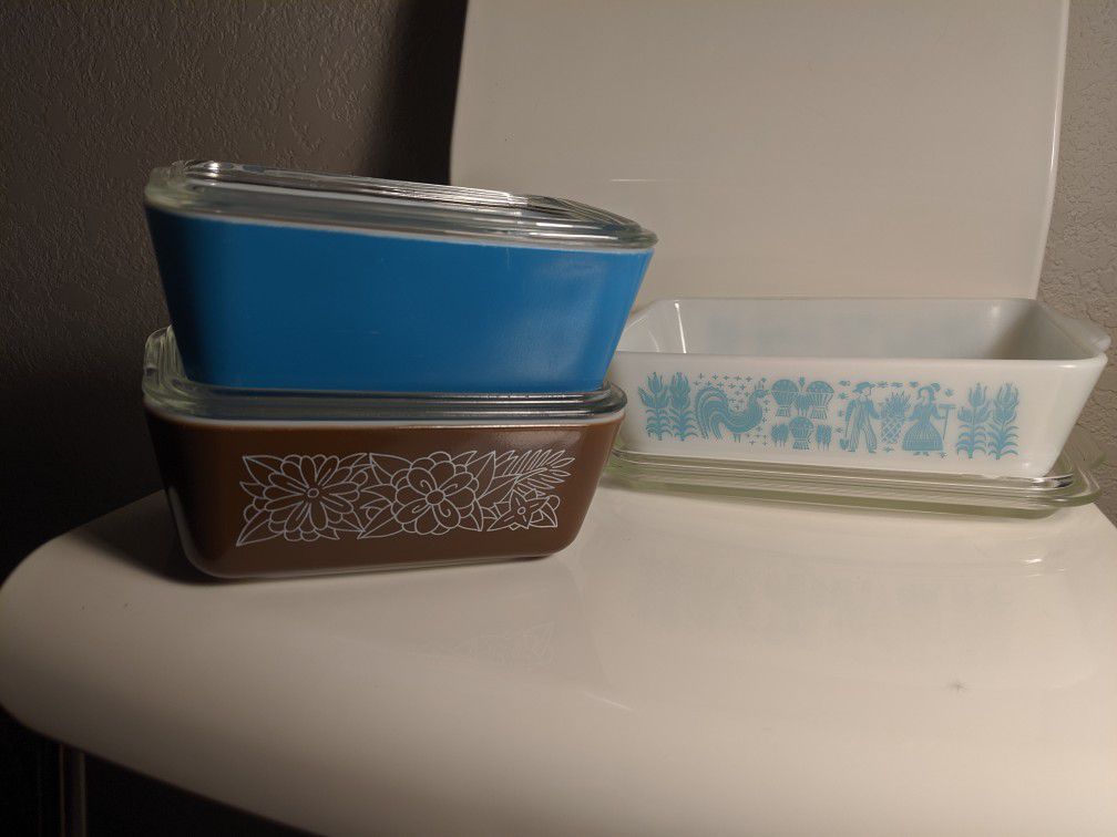 Vintage Pyrex Amish Butterprint, Turquoise, and Brown