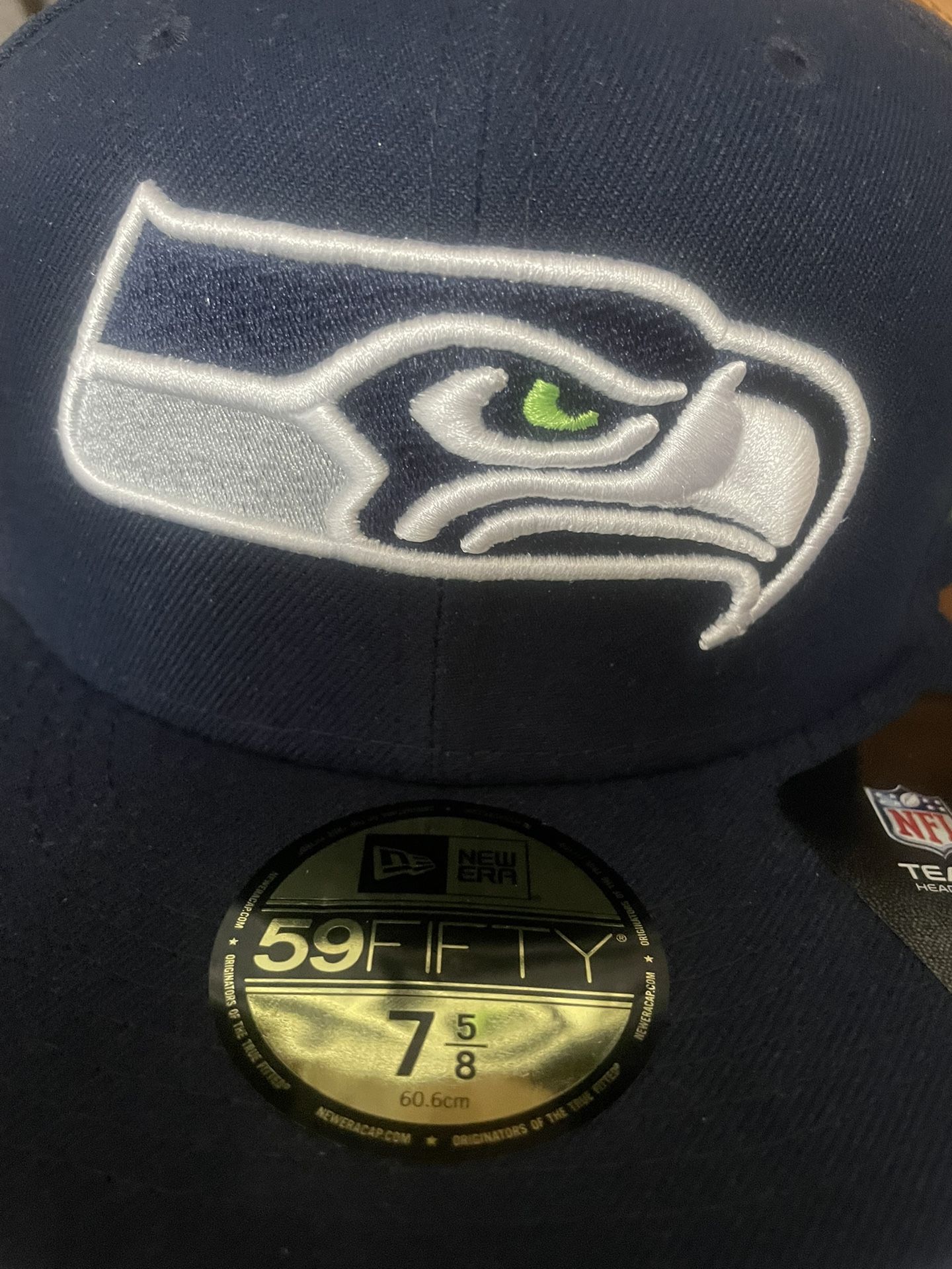 New Seahawks Fitted Cap Size 7 5/8