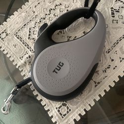 Dog Leash. 16f Long Retractable One Handed. Reduced