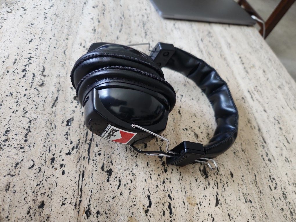 Marlboro AM/FM Headset Radio, Team Penske