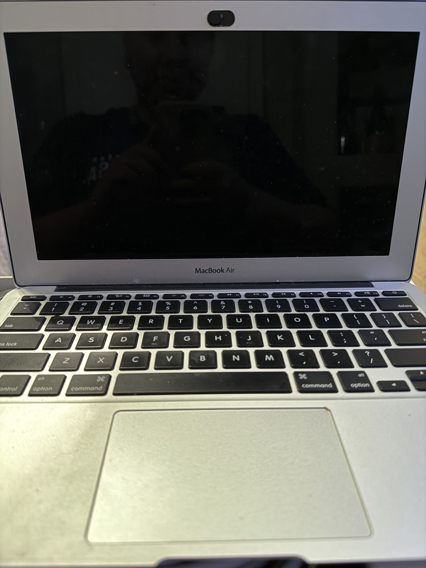 11in MacBook Air (locked)