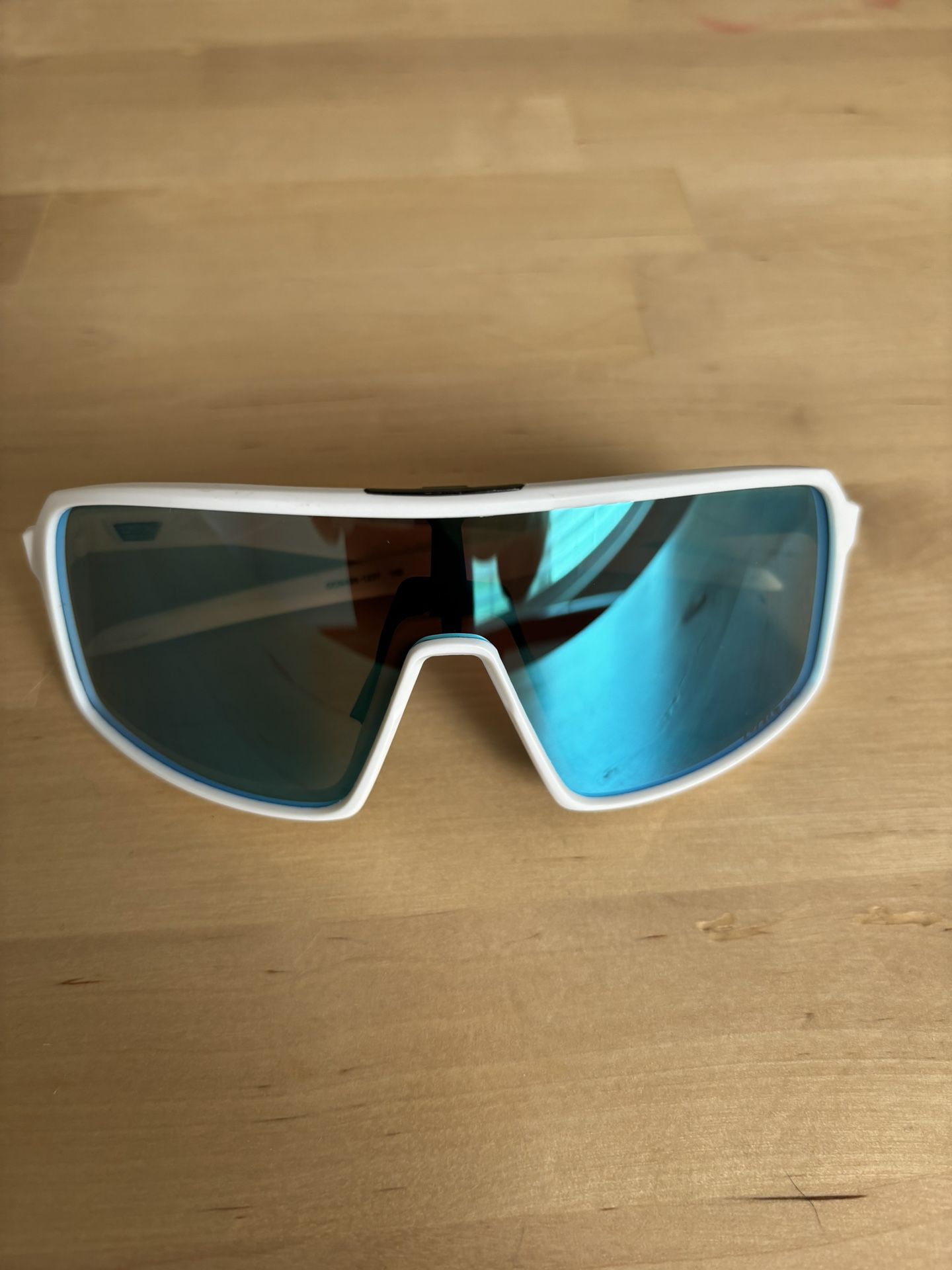 Oakley Sunglasses (white)