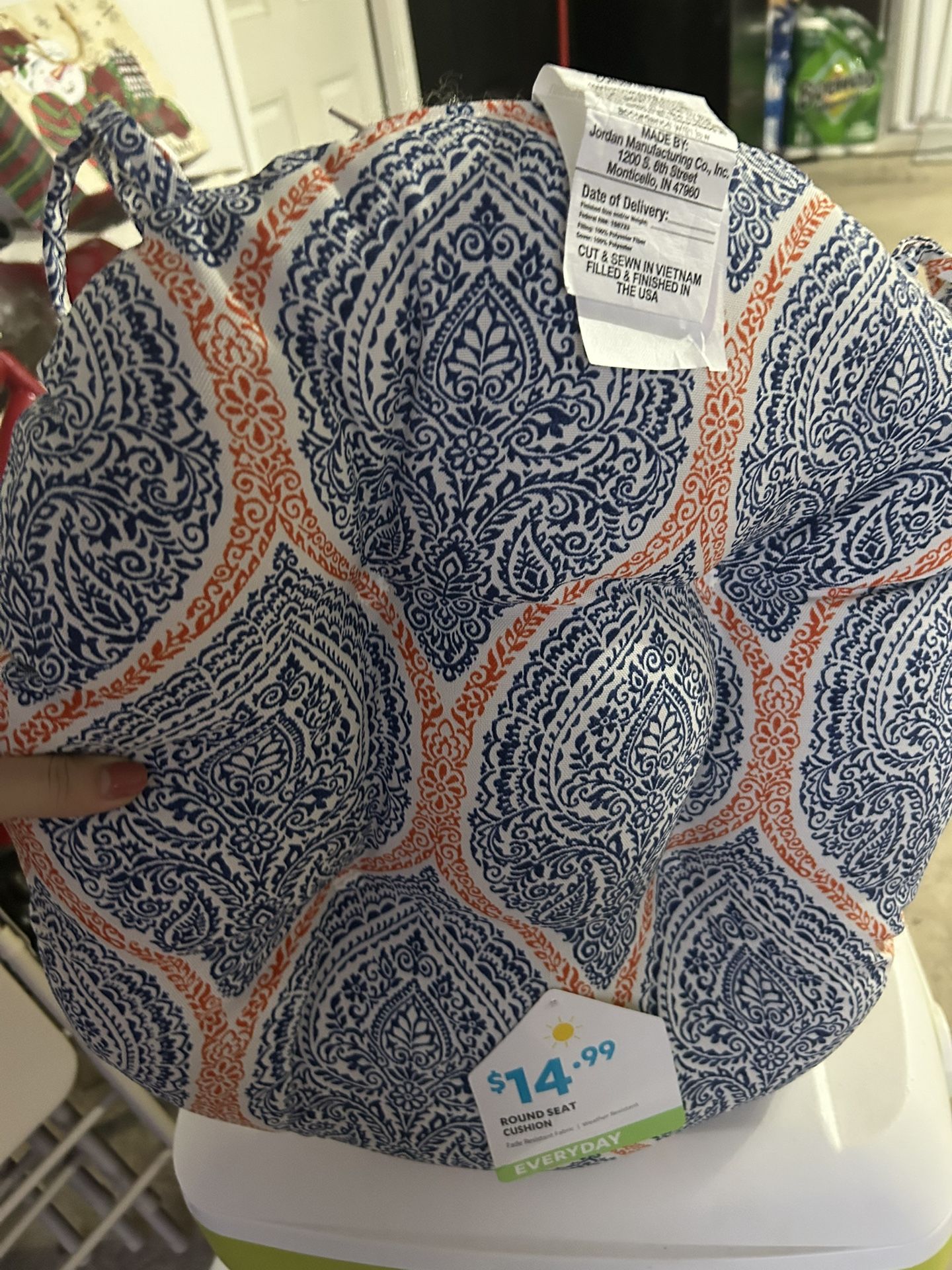 New Round Outdoor/Patio Seat Cushion 4 Pieces 