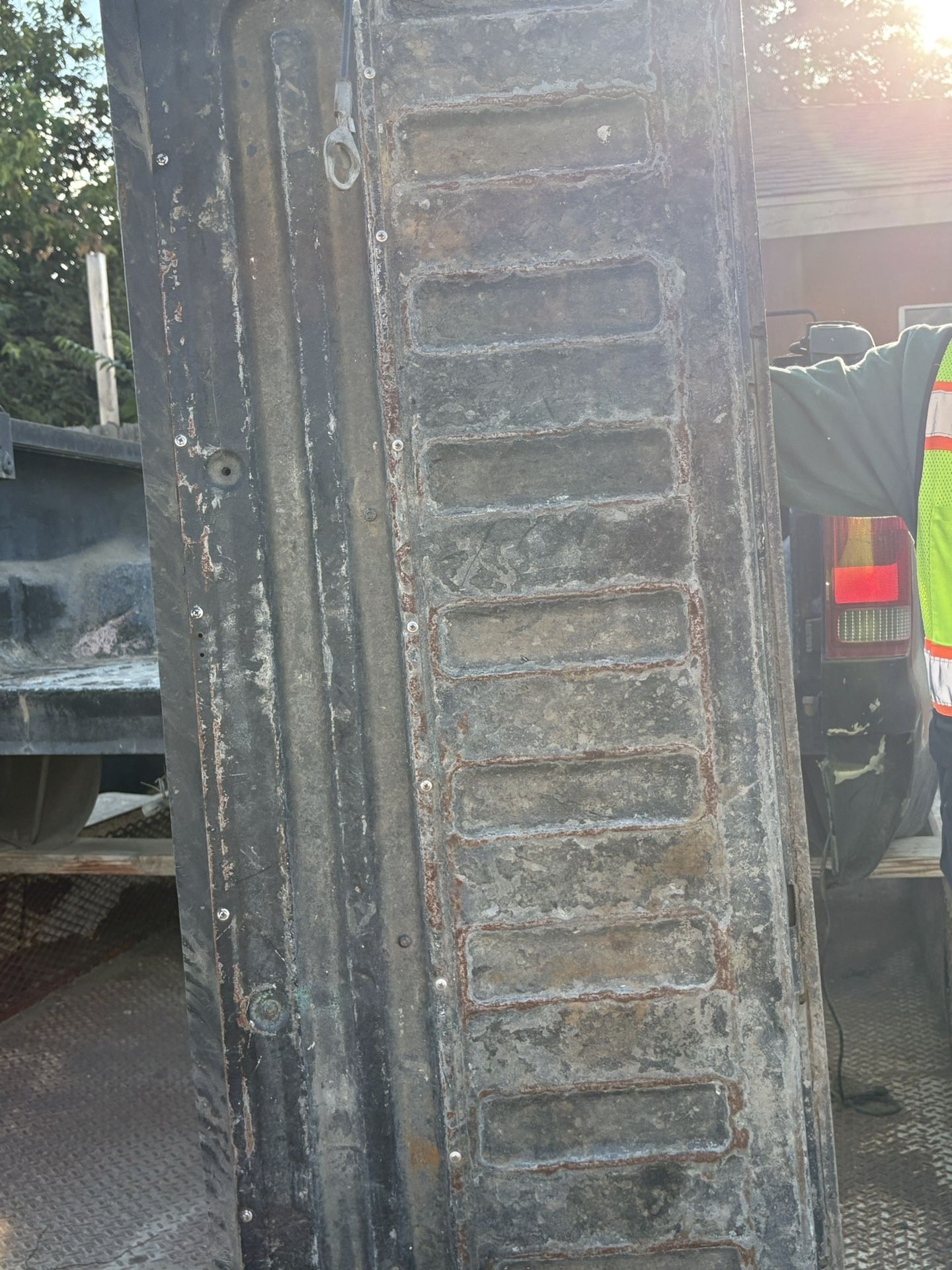 Tailgate For a 2000 F350
