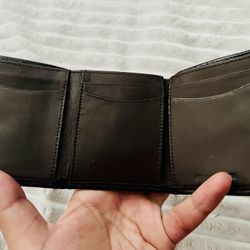 Perry Ellis Wallet