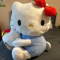 HELLO KITTY PLUSHIE 
