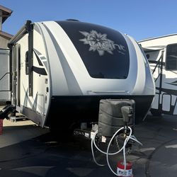 2021 Highland Ridge Light 27.5 RL Travel Trailer