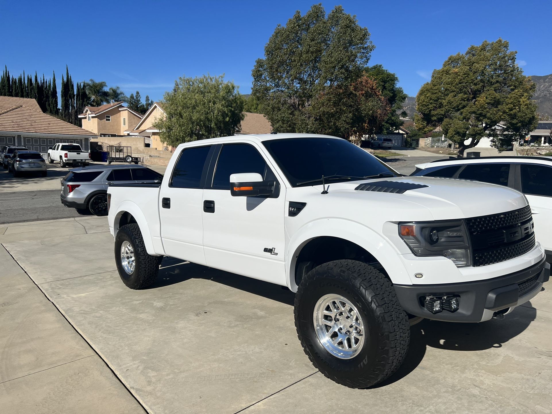 Cleanest Ford Raptor 2014 Ford Raptor Extremely Clean for Sale in Upland, CA - OfferUp