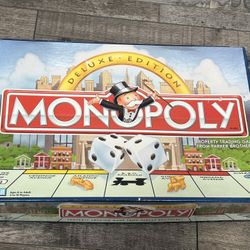 Monopoly Deluxe Edition Board Game by Parker Brothers – Complete Set!