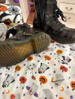 Girls Dr Marten