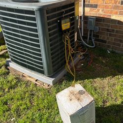 HVAC TECH / Air Conditioning  / Mini-Split / Furnace