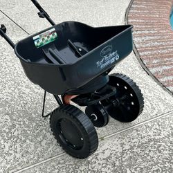 Scott Fertilizer/Seed Spreader 