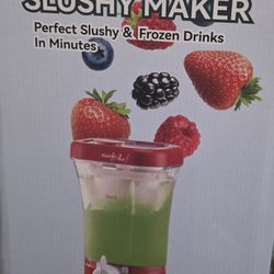 Slushie MAKER -Hardly Used Like New Condition