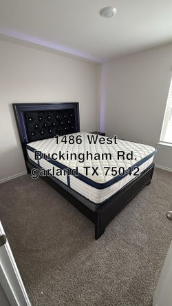 Furniture bedroom set