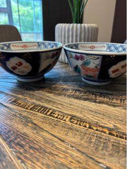 2-Japanese rice bowls.