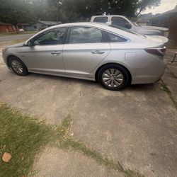 2016 Hyundai Sonata Hybrid