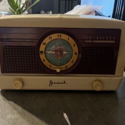 Wakemaster Vintage Radio 1950s