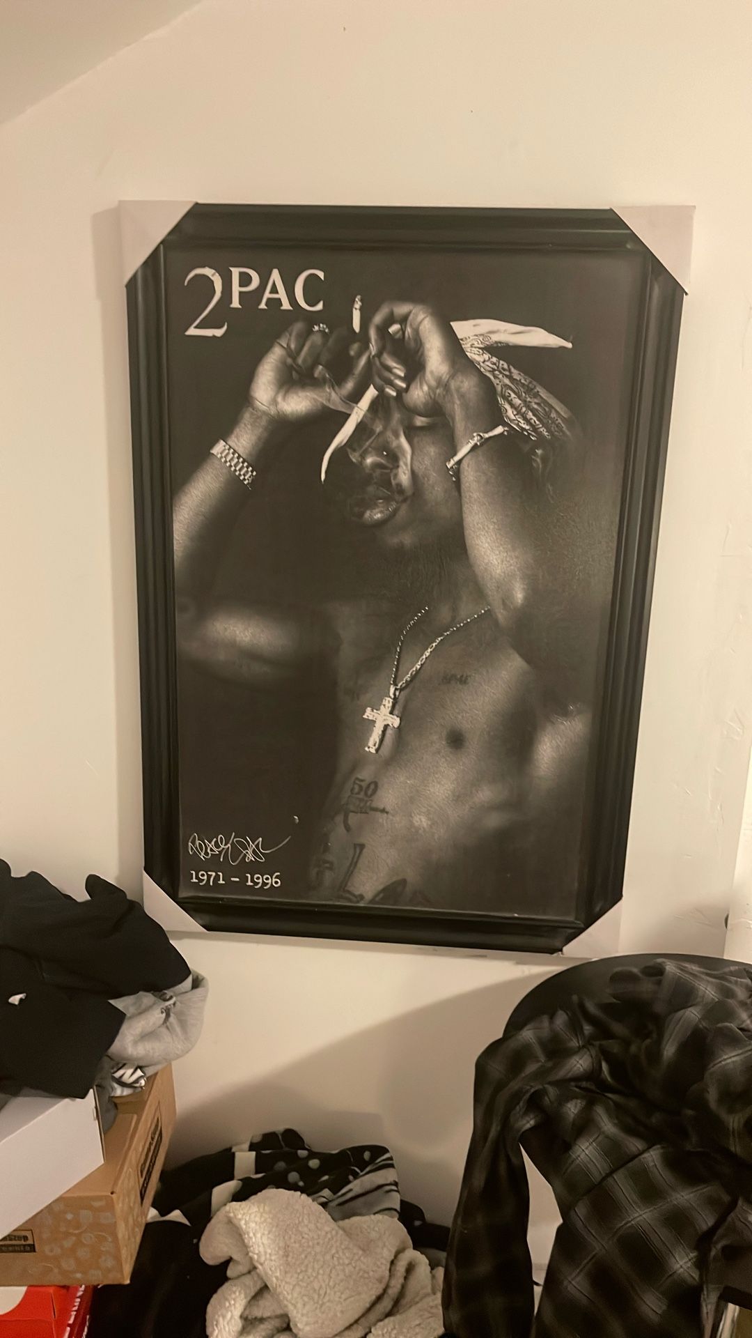 2 Pac Frame