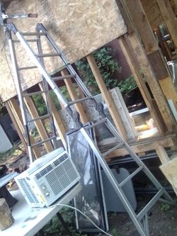 Fold up aluminum  ladder