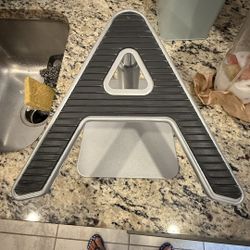 Adjustable Laptop Base 