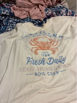Women’s lobster t-shirt