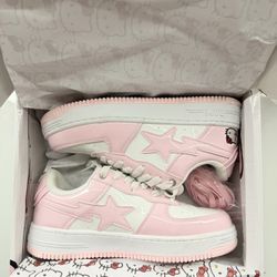 Hello kitty bape shoes size 8 women’s US