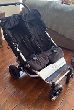 Mountain Buggy Dual Stroller with Dual Carry Cots