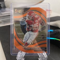 Cylde Edwards-Helaire Orange Field Level Die Cut RC