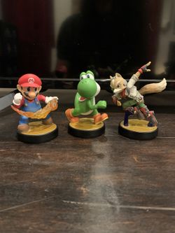 Amiibos: Mario, Yoshi and Fox McCloud