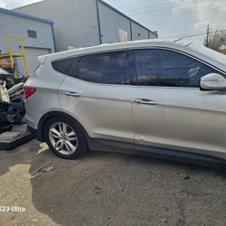 2013 hyundai Santa fe Parts Only 