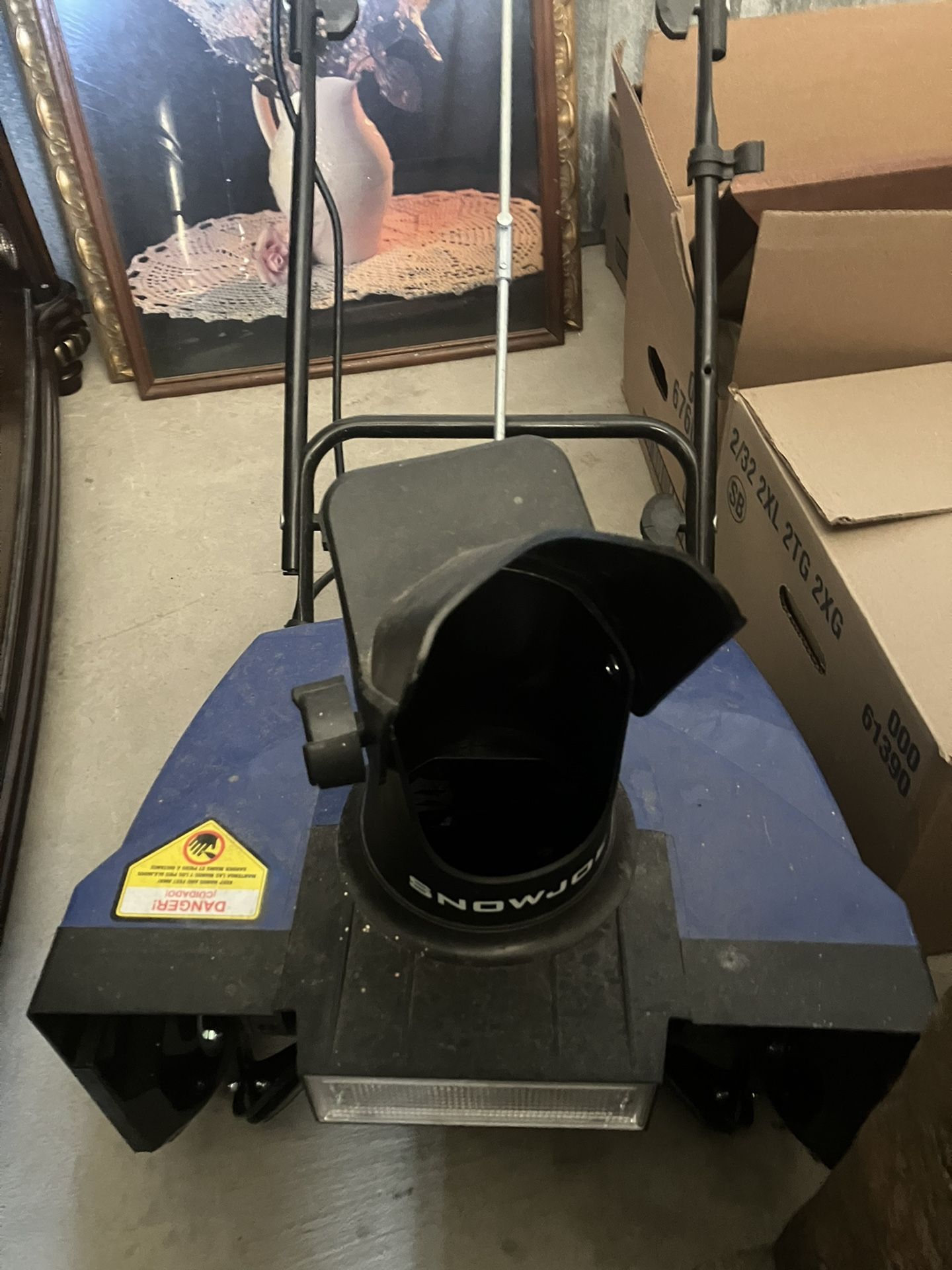 Electric snowblower with light Perfect Christmas Present!!!!