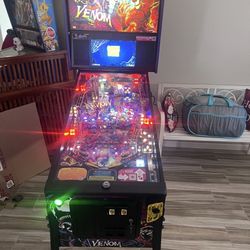 Venom Pinball Machine