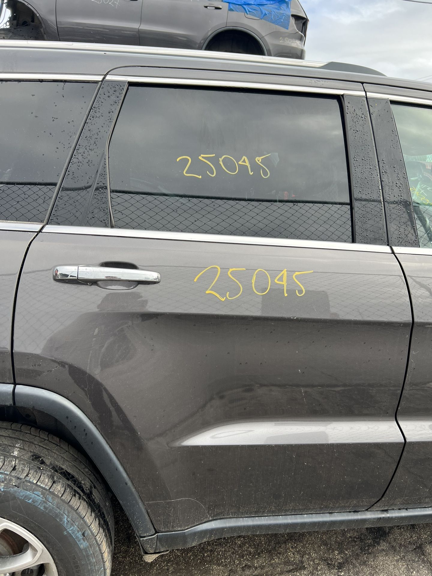 Rear Passenger Side Door Assembly 2014 2021 Jeep Grand Cherokee Puerta Trasera Derecha GREAT CONDITIONS✅ WE DELIVER 🚚