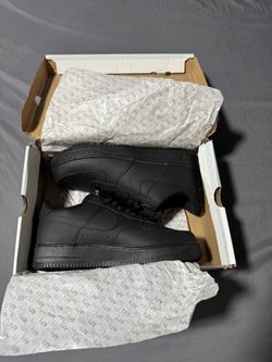 White and black airforces