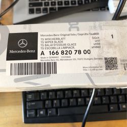 Mercedes GLE400 GL43 GL63 AMG OEM Wipers