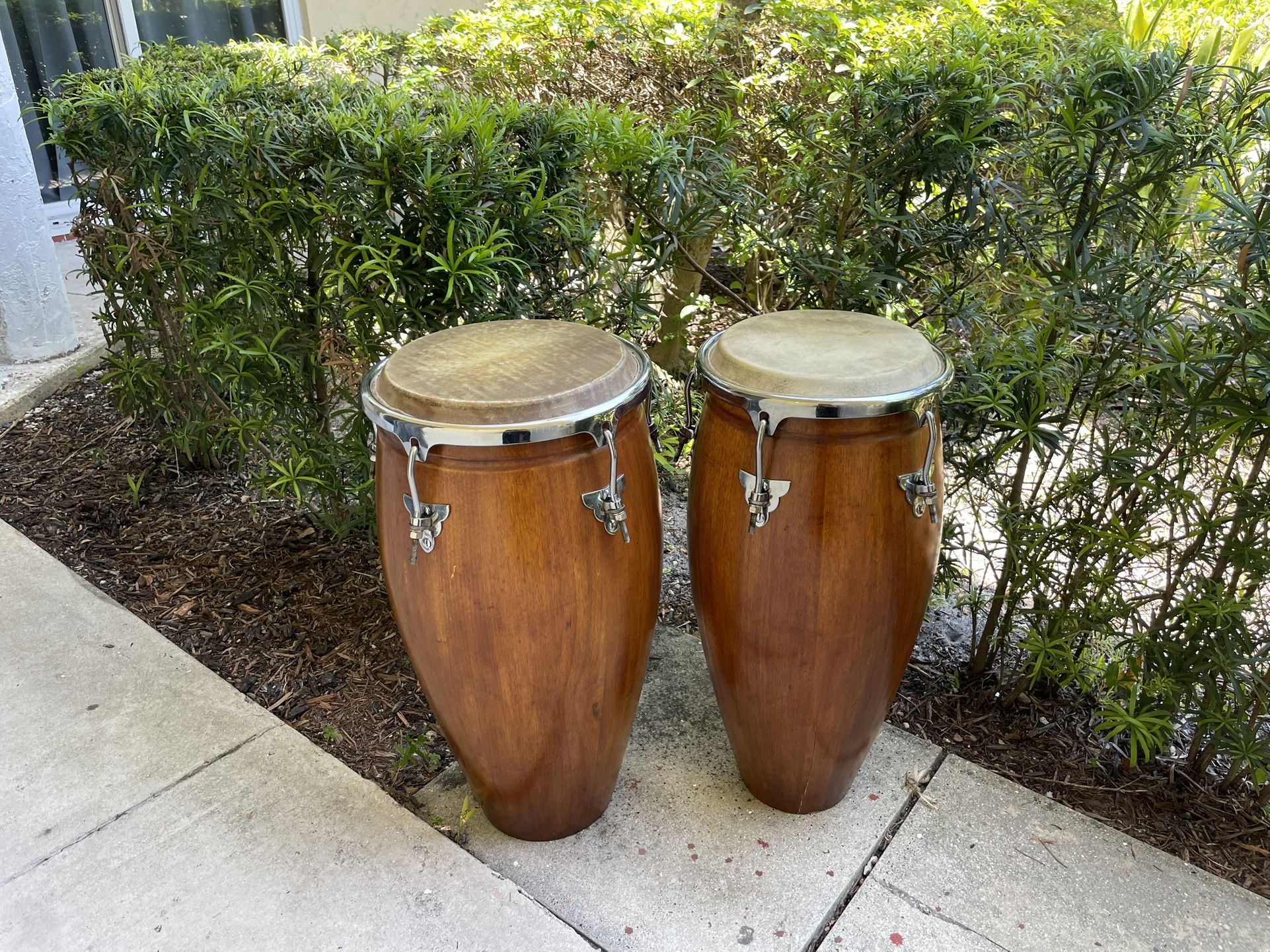 10" & 11" Conga Drums – Great Sound, Beautiful Build