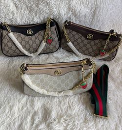 Shoulder bag