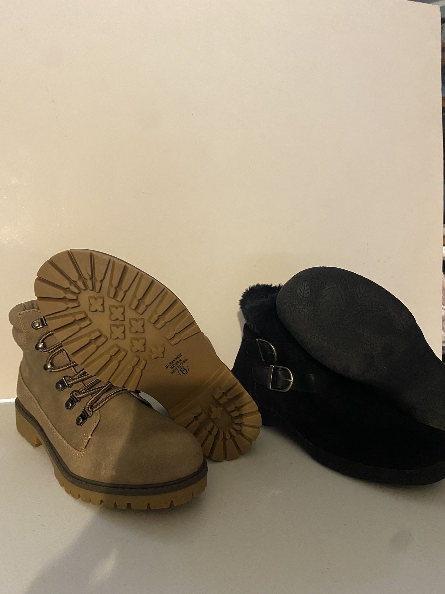 4 Pairs Of Women Boots