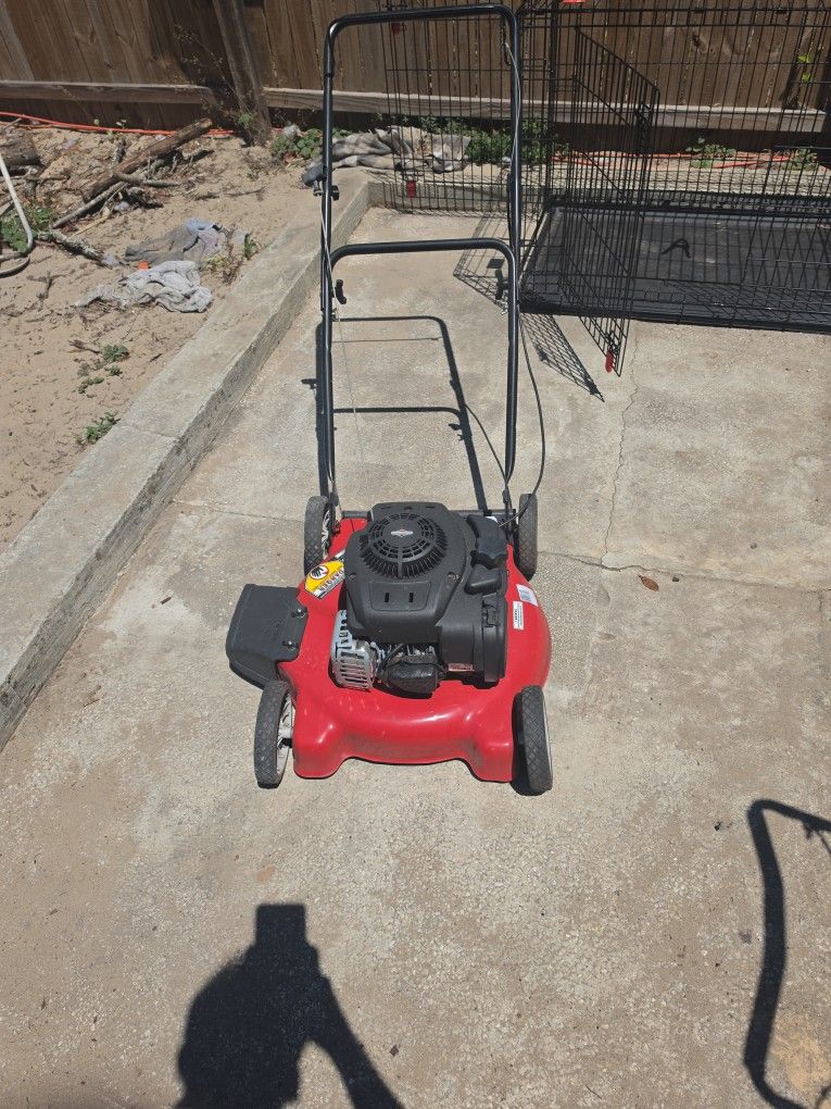 Lots Of Lawn Mowers Pressure Washer Generator Weed Eaters Almost All The Lawn Mowers I Have Put In Brand New Carburetors New Parts And Service Them