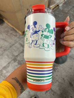 Igloo Disney Mickey Mouse 32 oz Travel Mug