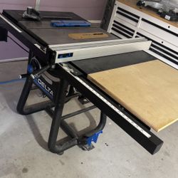 Delta T2 Contractor Saw.