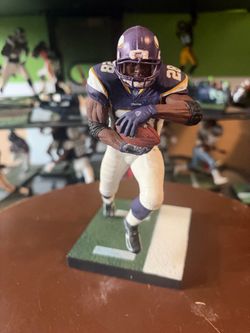 Adrian Peterson #28 Minnesota Vikings McFarlane Figure