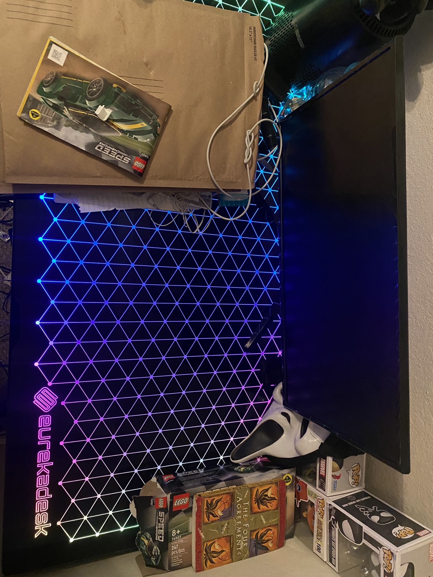 Eureka Cool Office/gaming Desk