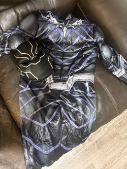 Costume