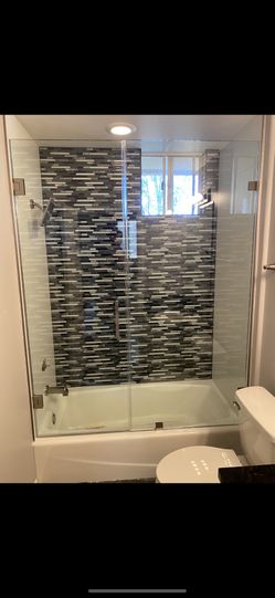 Shower glass doors
