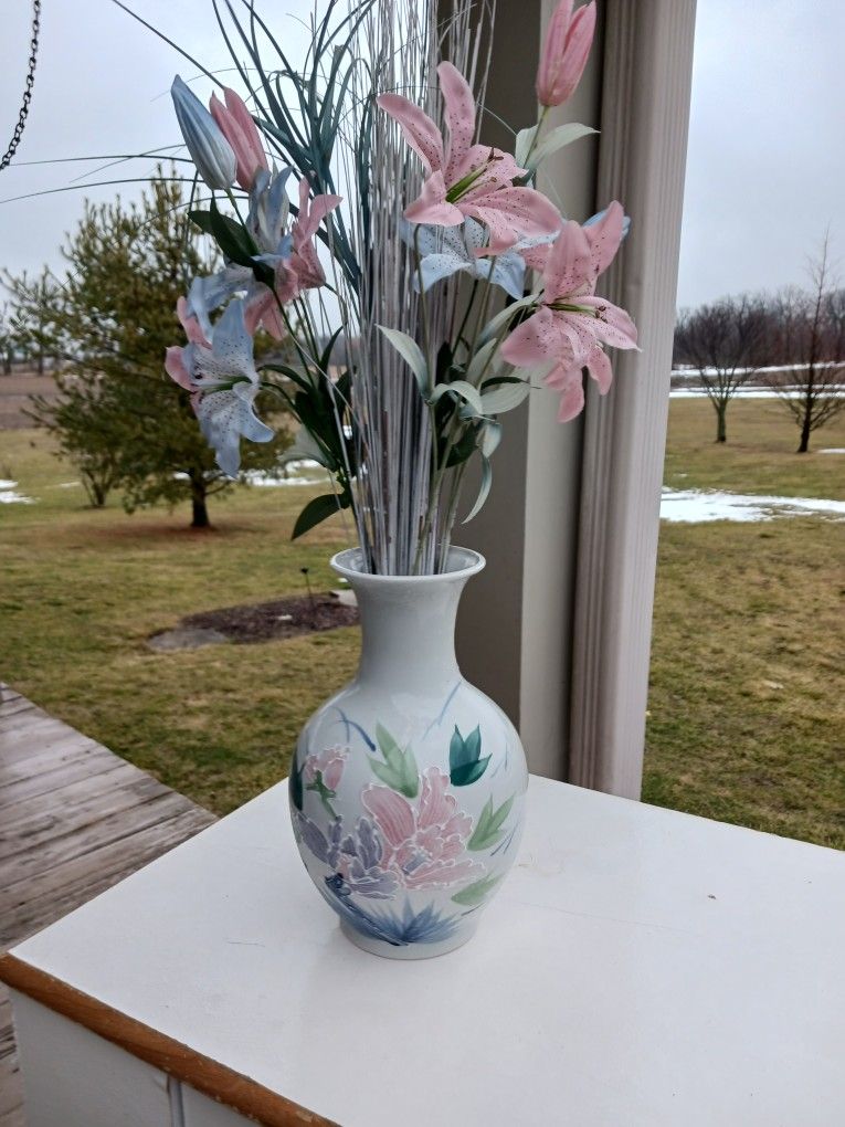 White With Flowers Vase