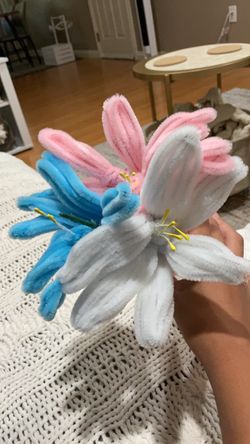 Trio pipe cleaner flowers